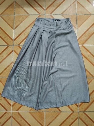 Cần thanh lý áo vest J&P Fashion, Váy - Giá 80k 2 cái.