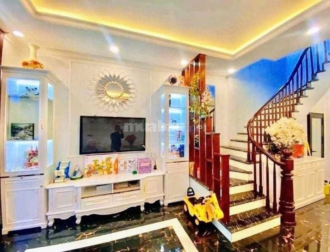CHỦ HẠ 4 TỶ BÁN GẤP NHÀ 2 MẶT TIỀN PHỐ TT THANH XUÂN KINH DOANH VIP