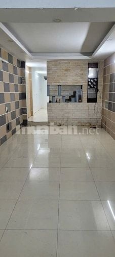 Cho thuê nhà Thoại Ngọc Hầu, diện tích 186m2, hẻm xe tải, giá 15 triệu
