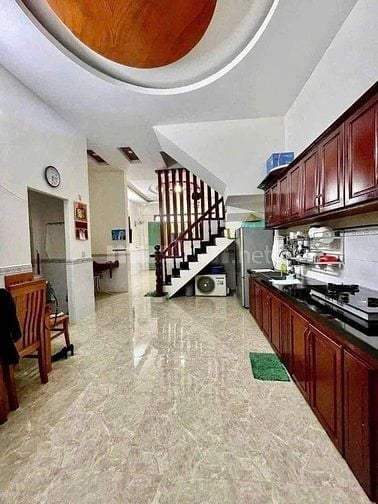 Chủ cần tiền nên bán gấp căn nhà ở Bình Chánh