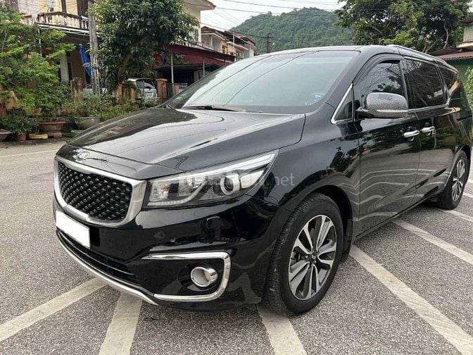 Gia đình cần bán Xe Kia Sedona 2.2L DAT 2017 
