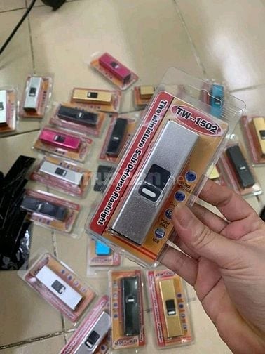 Siêu Phẩm Bảo Vệ Cá Nhân – Móc Khóa Chích Điện