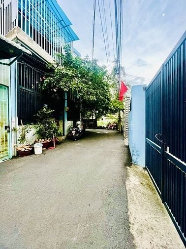 Chủ cần bán gấp để chửa bệnh, sổ để nhà không vay.