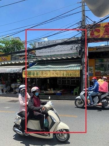 Bán nhà mặt tiền Lê Văn Lương, Vị trí đắc địa, đối diện chợ Phước Kiển