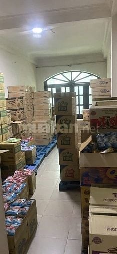  Cần tuyển gấp  nhân viên kho hàng 