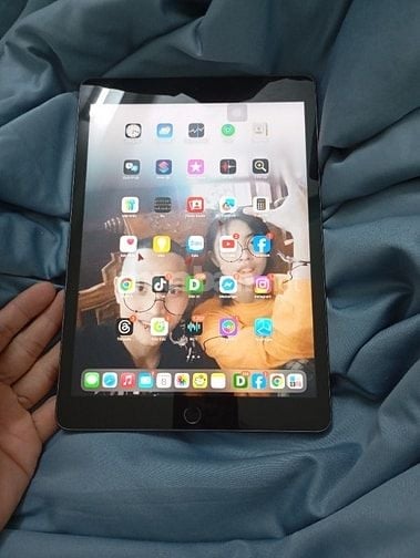Bạn máy gen 7 ipai máy còn ngon 