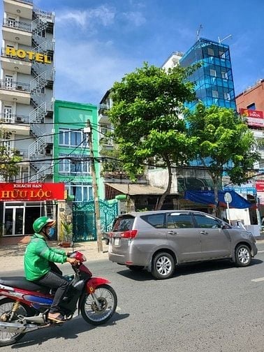 Bán nhà MT 51 Trần Quý Cáp. P11. Bình Thạnh 3,8 x 14m 3 lầu 