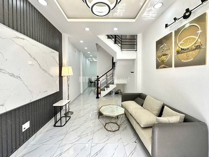 CẦN RA GẤP CĂN NHÀ Đ LÊ DUY NHUẬN, TÂN BÌNH, GẦN CHỢ HOÀNG HOA THÁM