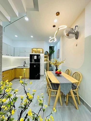 📍 VĨNH VIỄN Q.10 – NHÀ 2PN, GIÁ TỐT CHO THUÊ 6–8TR/THÁNG – CHỈ 2 TỶ 3