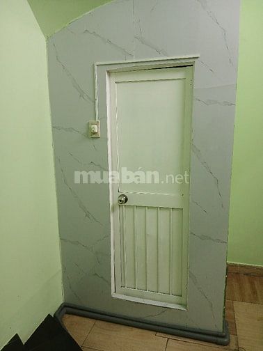 Cho thuê mặt bằng kinh doanh mặt tiền sầm uất đông đúc 