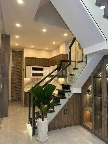 Cần tiền bán gấp căn nhà đường hẻm Nguyễn Văn Lượng P17 Gò Vấp