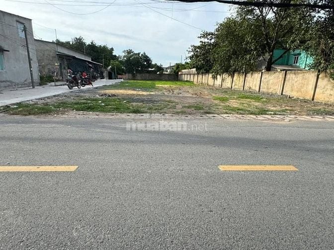 CHÚ 7 BÁN ĐẤT CHIA TÀI SẢN DT 10M X 49M, SỔ SẴN, GIÁ 490 TRIỆU,BỚT LỘC