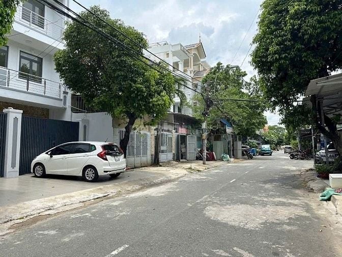 CHÍNH CHỦ CẦN BÁN CĂN BIỆT THỰ ĐƯỜNG SỐ 1 BÌNH TÂN
