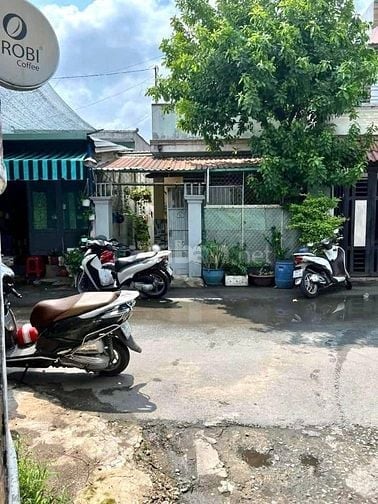 Của hồi môn kẹt tiền nên bán nhà củ ở Xuân Thới Đông Hóc Môn 660 triệu