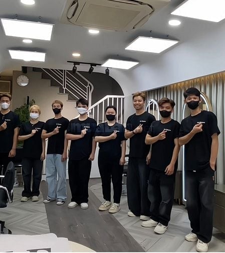 Salon Sơn Nguyễn Tuyển Thợ Phụ