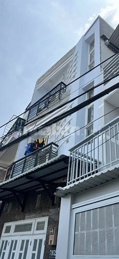 Mặt bằng kinh doanh 100 m2 PhạmThị Ba (ngã tư HTP- Nguễn Thị Thập) Q7