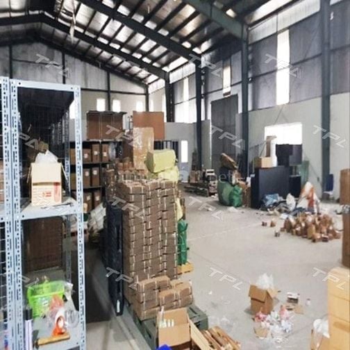 Tuyển 3 nhân viên , phụ đống gói hàng hóa.  Phụ bán hàng