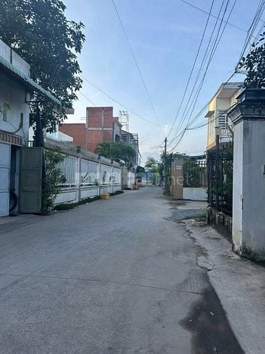 NHÀ 1 TRỆT 1 LẦU TRUNG TÂM PHÚ HÒA 81M2 FULL CÔNG NĂNG