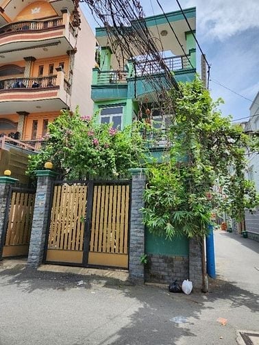 Bán nhà hẻm lớn 2 mặt tiền đuòng Đỗ xuân hợp. 