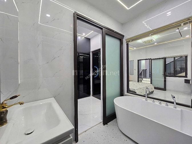 Cần bán gấp nhà đường Vạn Kiếp P3 Quận Bình Thạnh 55m2 4PN giá 2tỷ900 