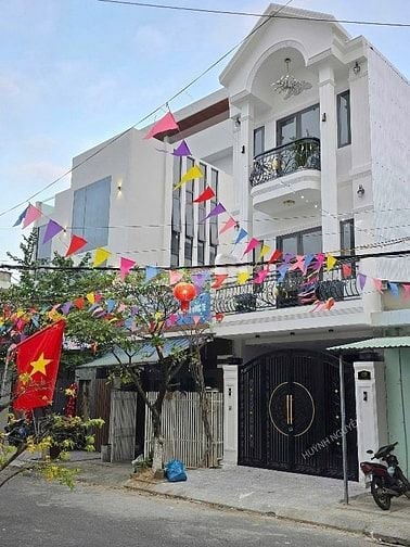 Bán Nhà Đường Nguyễn Trọng Tuyển P1 Tân Bình 48m2 1T2L giá 2tỷ850