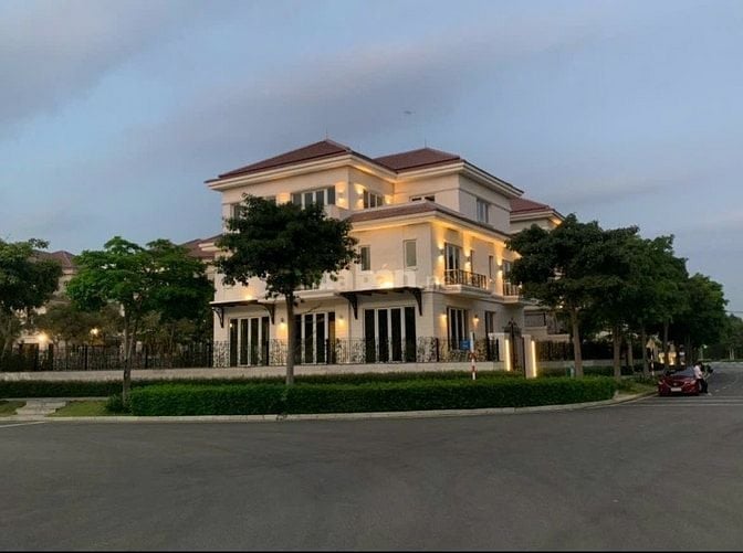 Chính chủ bán đất thế kỷ 21 sát sông và đảo kim cương