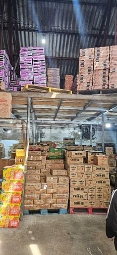 Tuyển lao động phổ thông bốc xếp