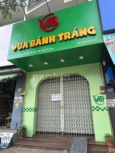 Cho thuê mặt bằng kinh doanh mặt tiền sầm uất đông đúc 