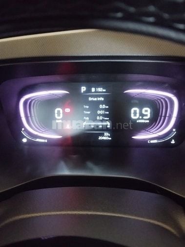 Cần tiền gấp nên bán lại. Xe gia đình, Mới chạy 20,000km,