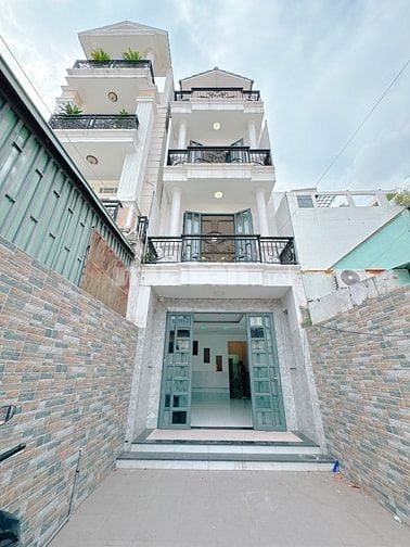 🏡 Nhà 4 Tầng Chính Chủ Xây Ở  – Bán Gấp Vì Định Cư nước ngo