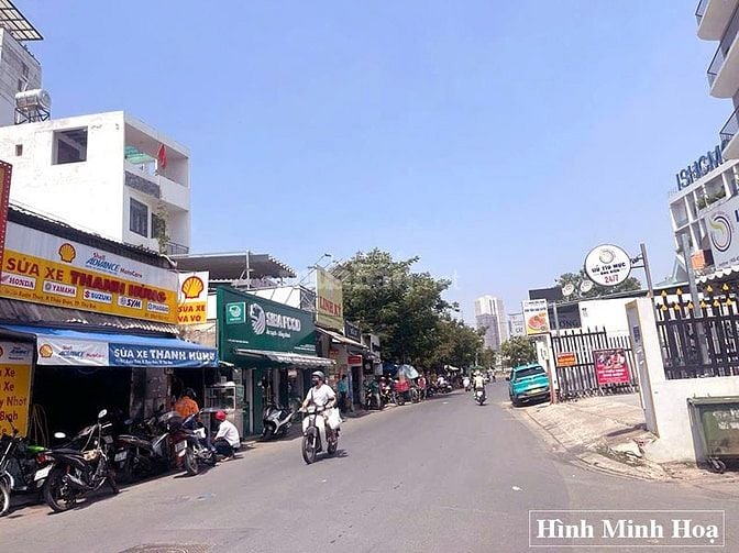 Bán nhà mặt tiền Xuân Thủy Thảo Điền, 238m², giá tốt chỉ 280 triệu/m²