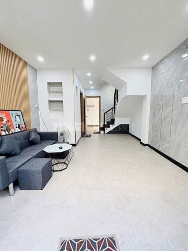 NHÀ ĐẸP TÔ HIỆU-4X11-4 TẦNG BTCT-CHỈ HƠN 5 TỶ 