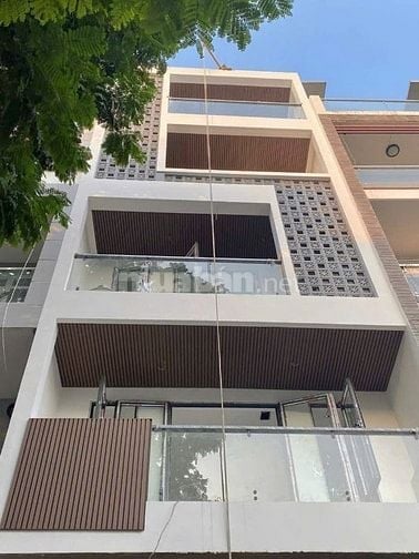 Cho Thuê Nhà 1 Trệt 3 Lầu Đường Sư Vạn Hạnh, Phường 12, Quận 10