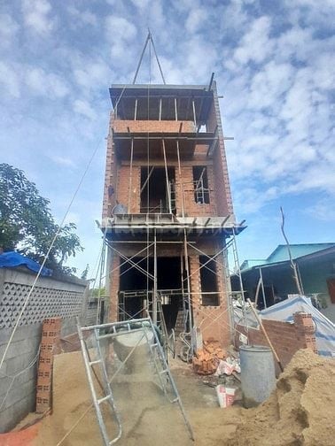 BÁN NHÀ 1T/1L 120M2 TRONG KDC PHÚ HÒA FUL CÔNG NĂNG