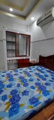 Cho thuê phòng trọ ngay công viên viên cây sộp có máy lạnh