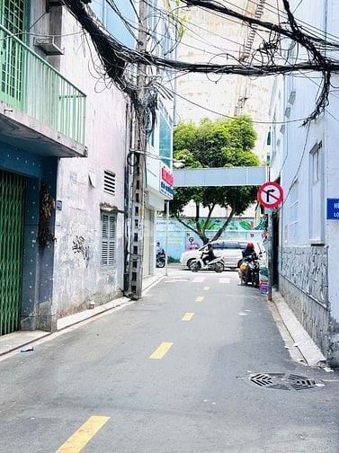 Bán nhà Trần Khắc Chân, Phú Nhuận, 23m2, 2 lầu,  4,65 tỷ
