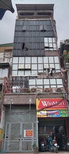 Cho thuê căn hộ kk mặt phố 3,7triệu, tại 169 Đặng Tiến Đông Đống Đa HN