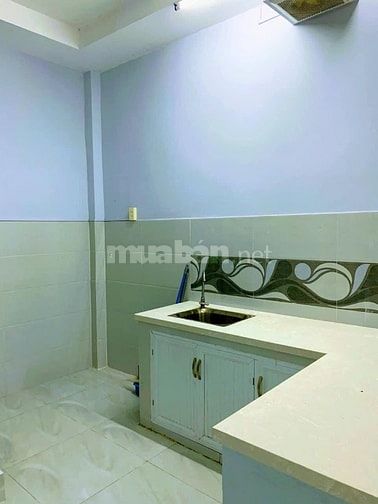 Cho thuê nhà nguyên căn hẻm 258 Trần Hưng Đạo, Quận 1 ✅DTSD: 64m2 ✅Diệ