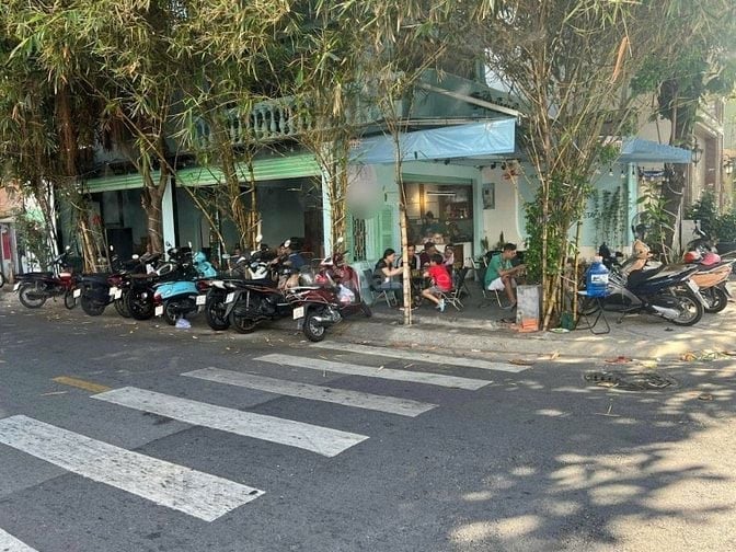 Sang quán cafe góc 2MT, Phú Thạnh, Tân Phú 