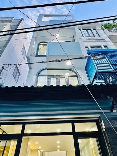 Kẹt vốn KD bán gấp nhà Trần Tuấn Khải, P5, Q5. Chỉ 2,67tỷ. 62m2