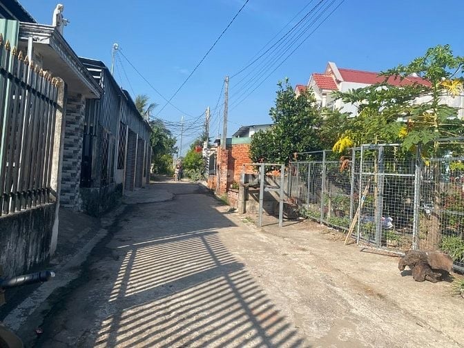 LÔ ĐẤT 73M2 NHÁNH ĐƯỜNG NGUYỄN CHI THANH GIÁ 1,3 TỶ