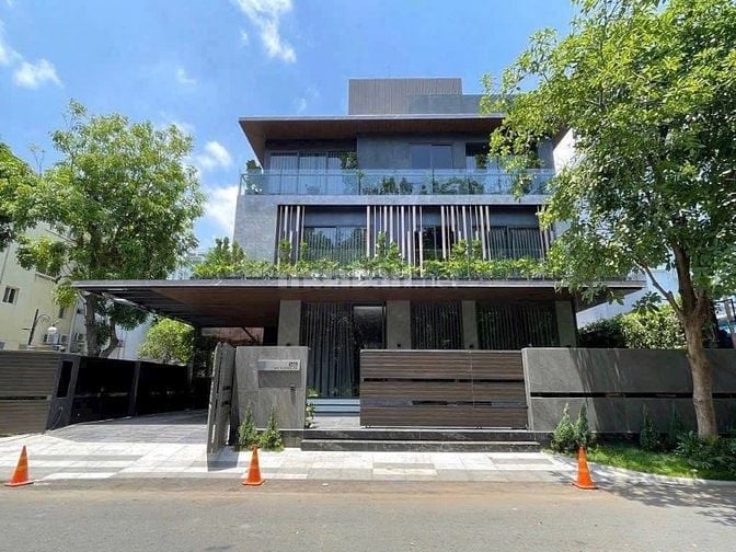 BÁN BIỆT THỰ mới 100% GÓC 2 MẶT TIỀN MỸ GIANG 2, PHÚ MỸ HƯNG QUẬN 7