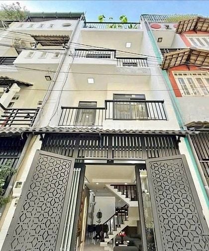 Nhà Sư Vạn Hạnh Q10 dt60m2 / 3ty800. Sổ sẵn nhà đang cho thuê 20tr/th
