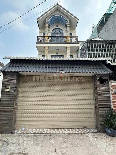 Đi nước ngoài bán gấp nhà Quốc Hương, Thảo Điền, Q2. Giá chỉ 2,42Tỷ