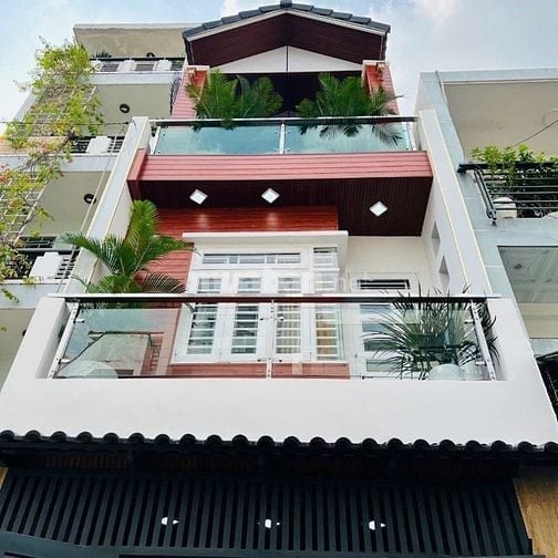 Nhà Gần Ngay CV Lê Văn Tám. Bán Nhà Hai Bà Trưng 60m2/2ty650. Sổ sẵn