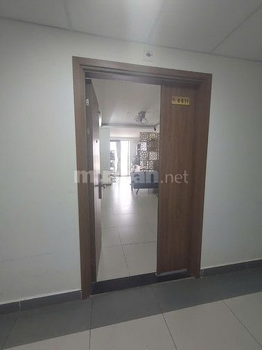 Chính chủ cần bán Căn hộ tầng 8 (60m2,2PN,2WC)-IRIS TOWER Thuận An