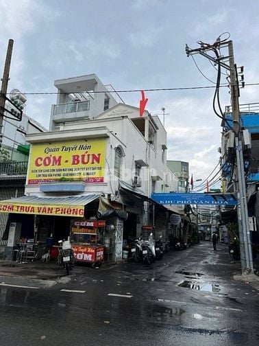 Bán nhà 3 tầng góc đường Trần Xuân Soạn, Phường Tân Hưng, Quận 7.