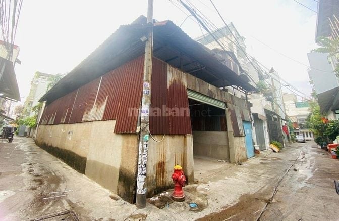 Chính chủ cần bán lô đất góc đẹp ngay Q12.Sổ hồng trao tay