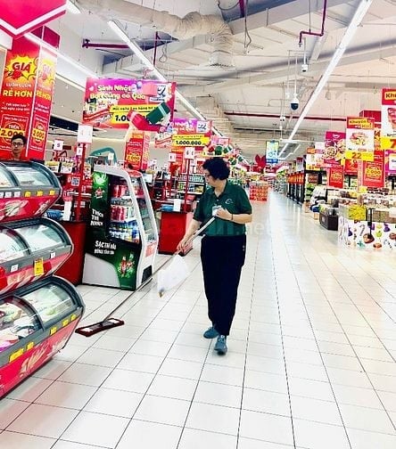 TUYỂN GẤP TẠP VỤ SIÊU THỊ 80K/1H 