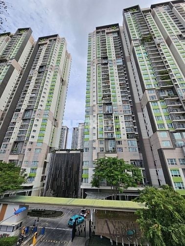 Toà nhà 197c Hoàng Hoa Thám,Q.TB,DT:18x23,5m CTXD hầm 7T hđt 400tr